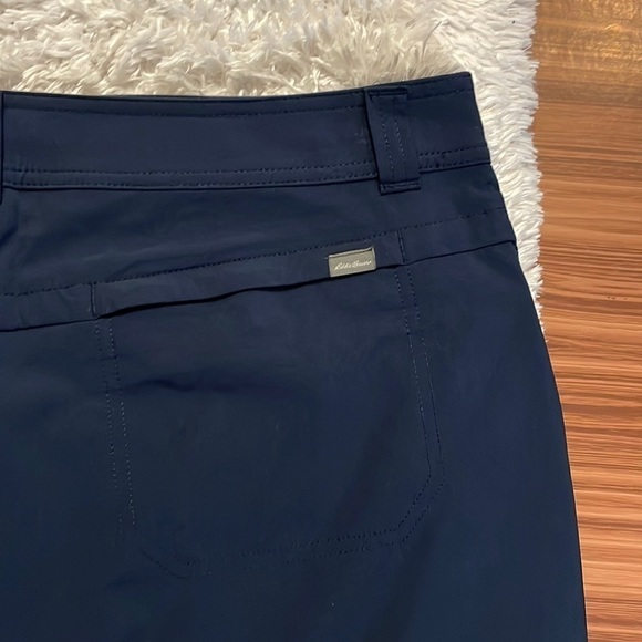 EDDIE Bauer NWOT Navy Skort Size 12 - Picture 4 of 9